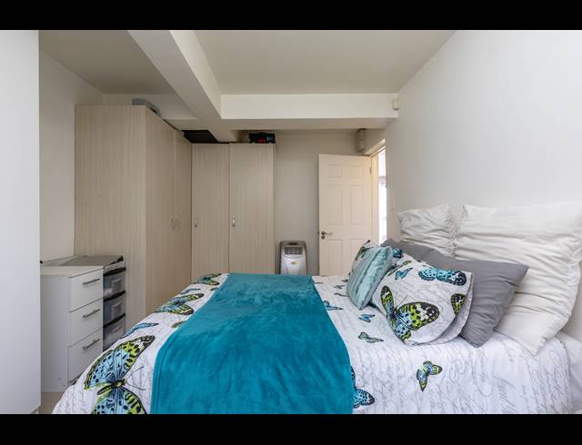 8 BEDROOM HOUSE FOR SALE IN BO KAAP